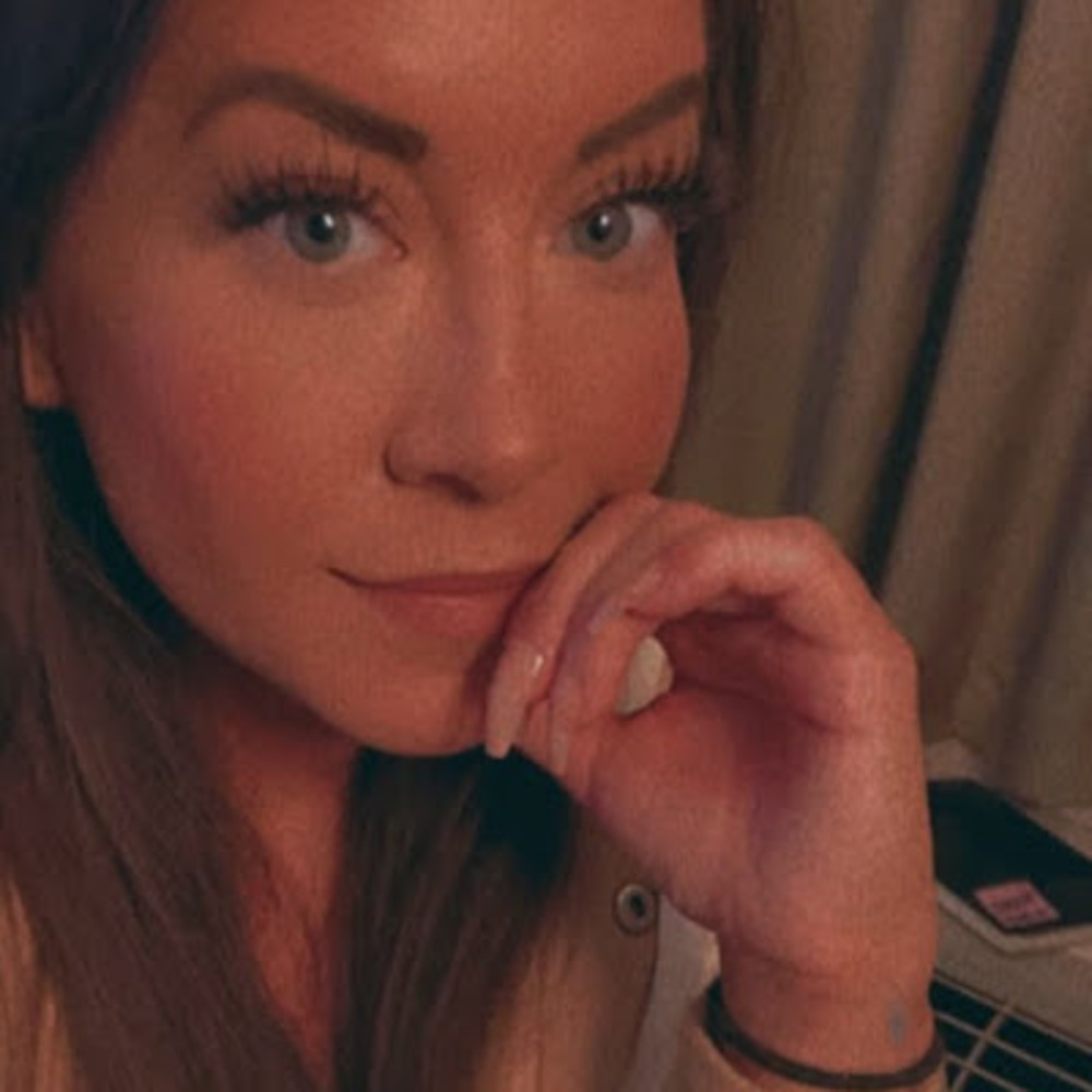 Meet your Posher, Ashlee